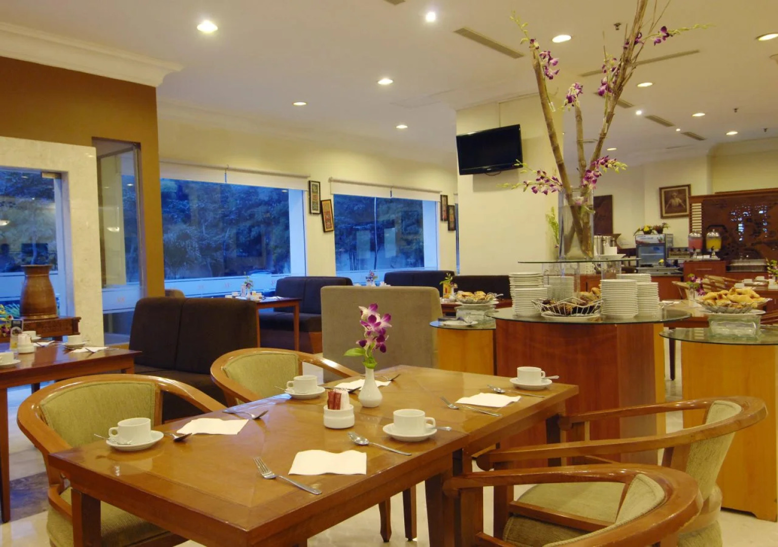 Singgasana Hotel Makassar