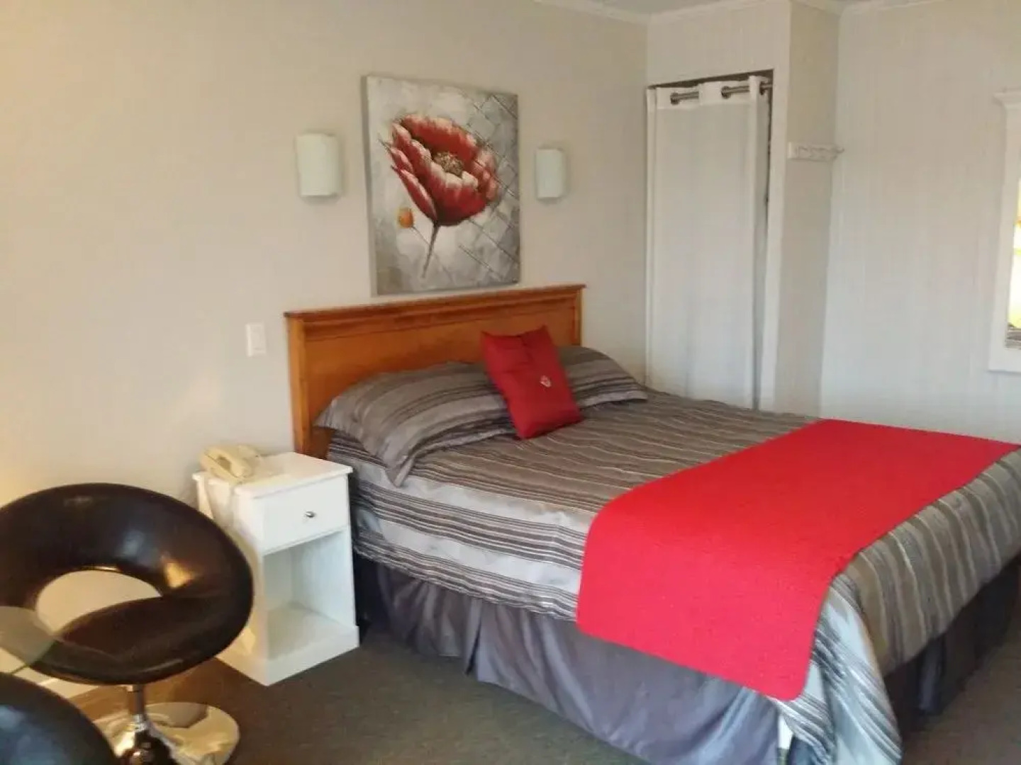 Auberge La Porte Rouge