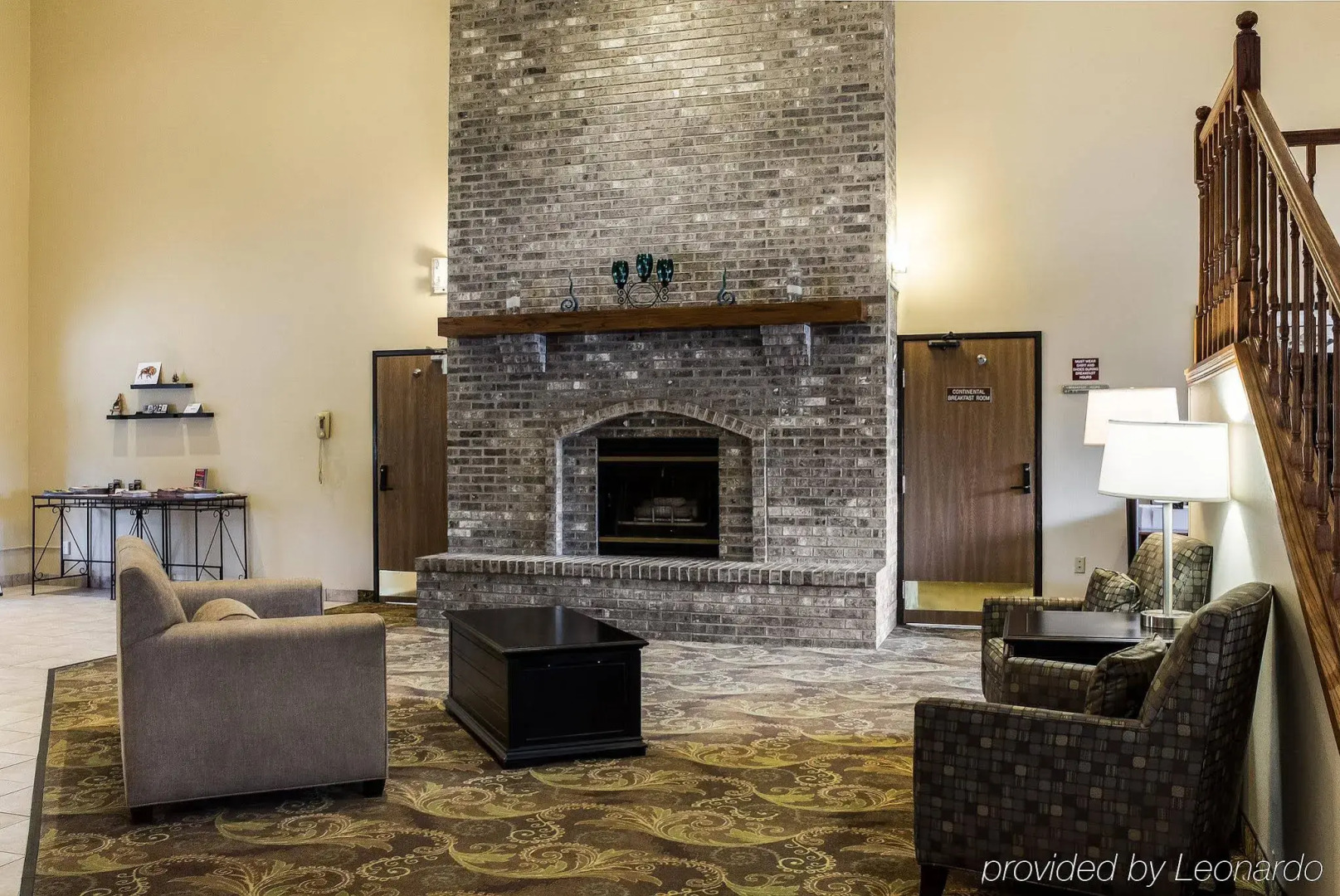 Quality Suites Near West Acres