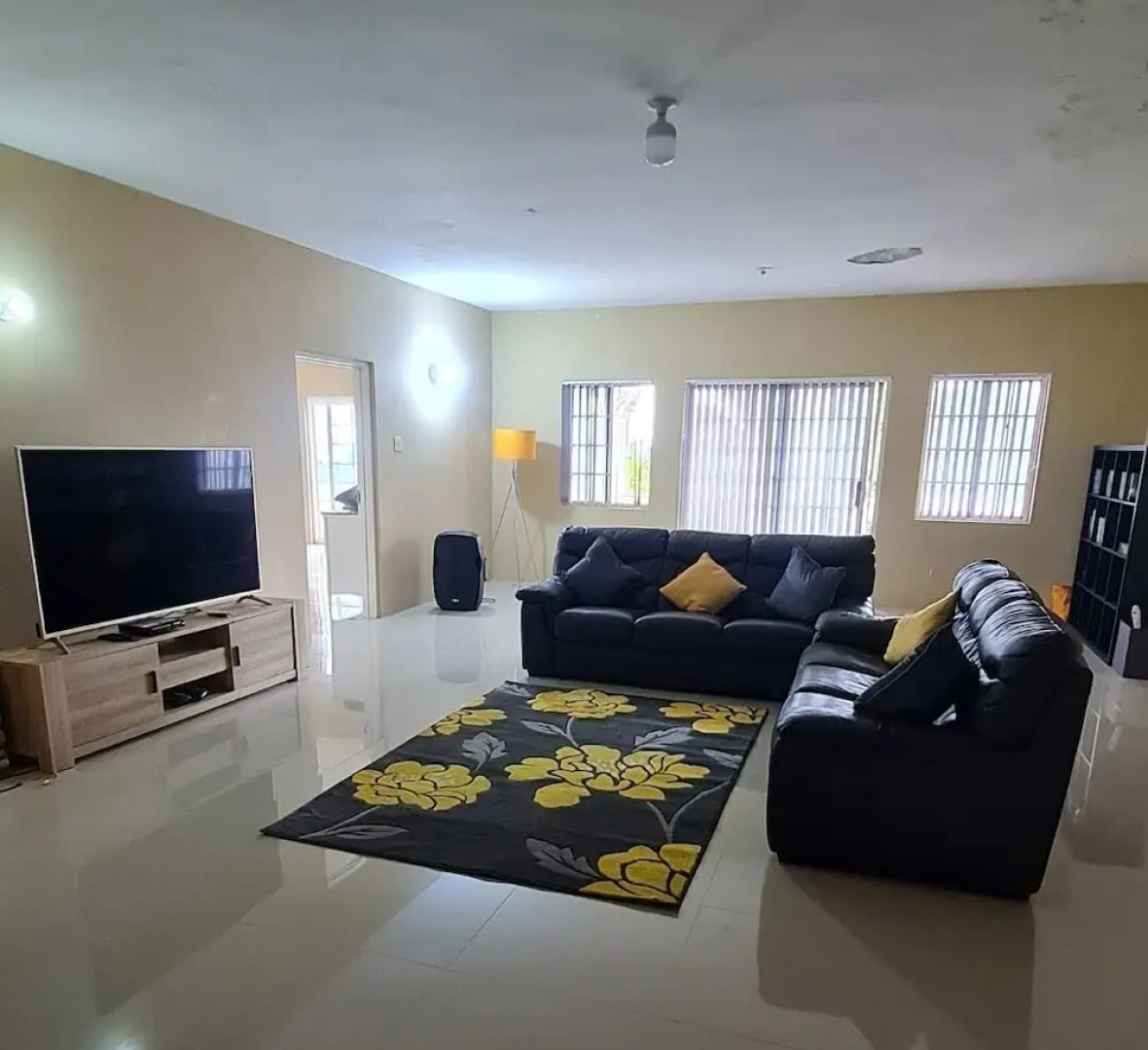 Tropical Paradise Retreat in St Ann's