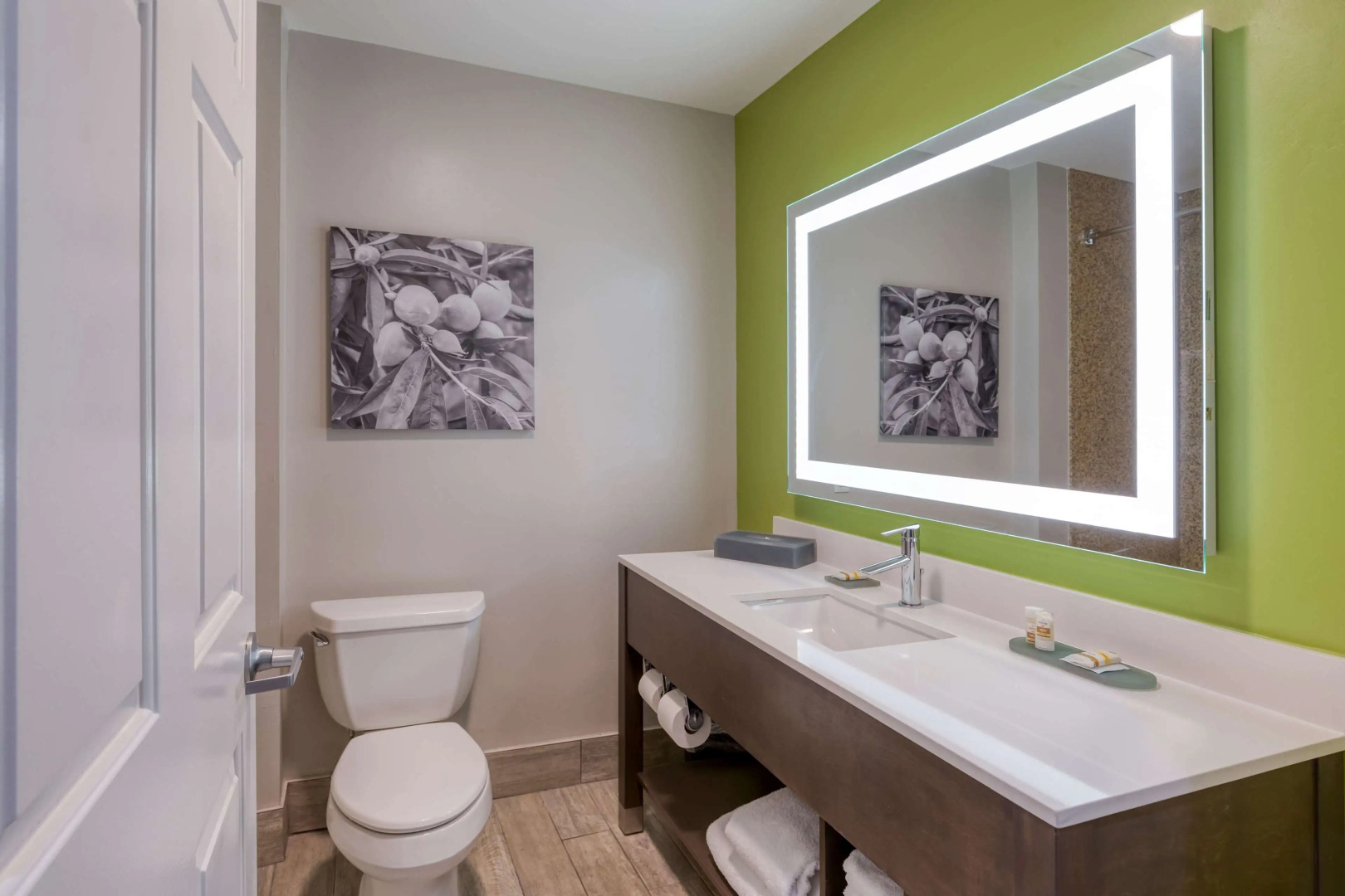 La Quinta Inn & Suites by Wyndham Visalia/Sequoia Gateway