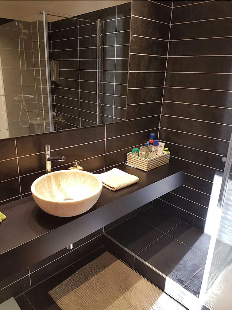 Sea&Mountain Villa w Pool close to BCN Center