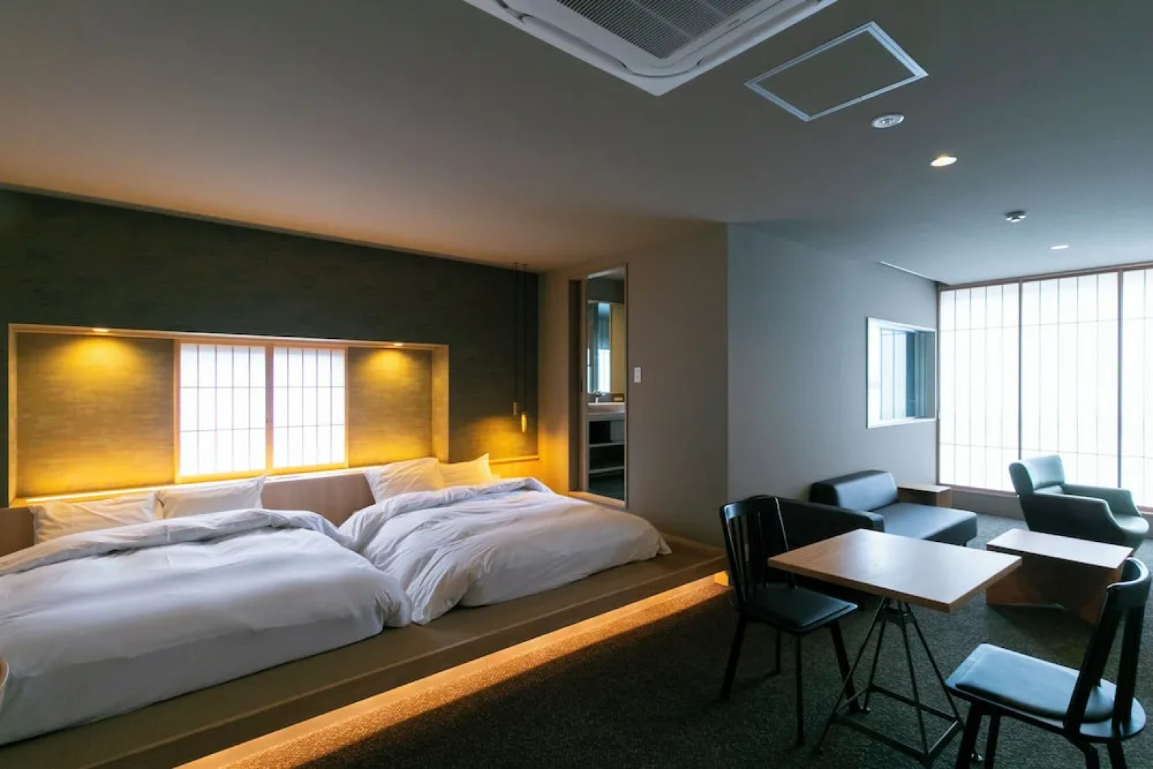 Ureshino Onsen Yadoya Uchiroji Hondori