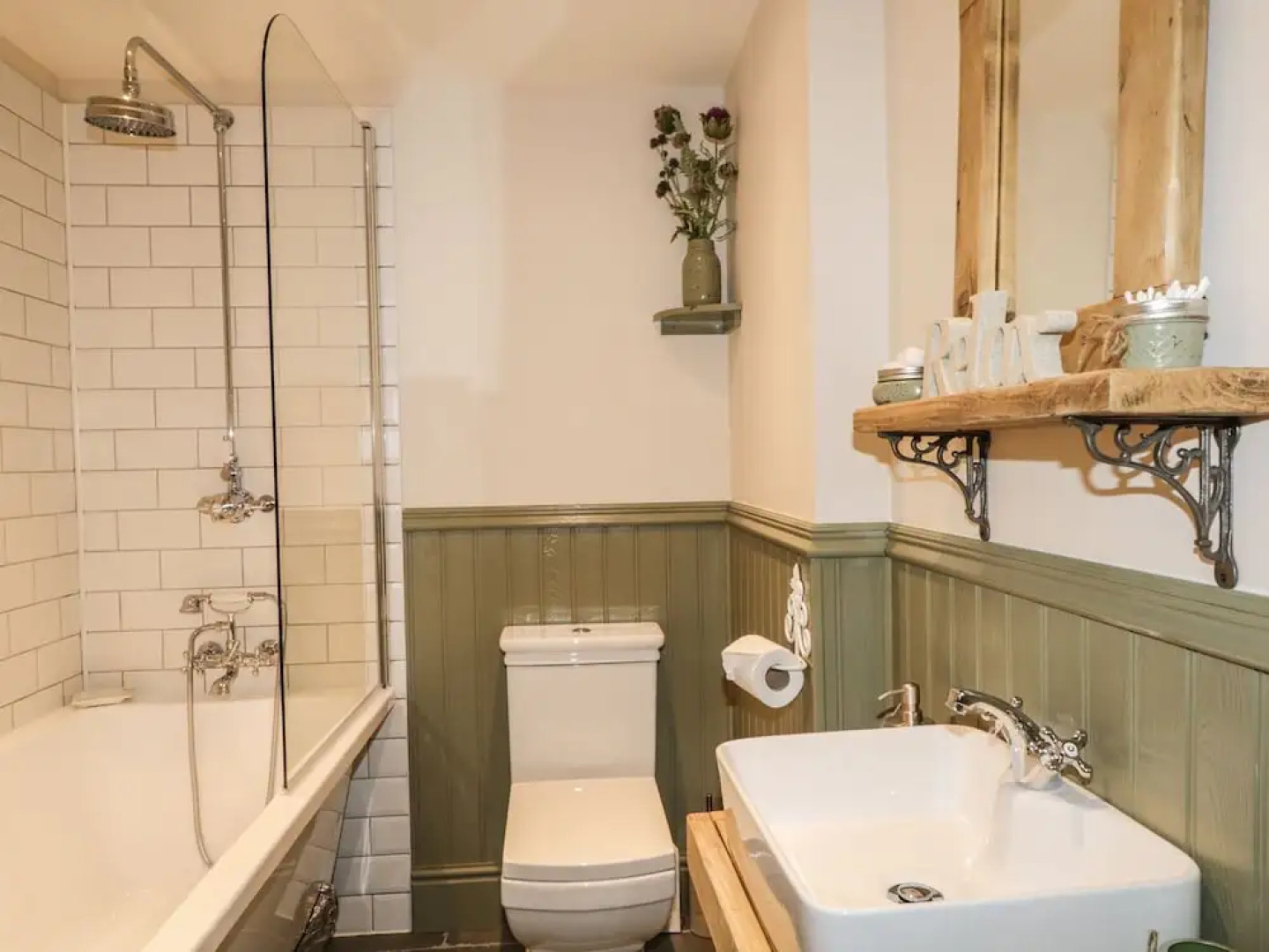 Bridgend House B & B