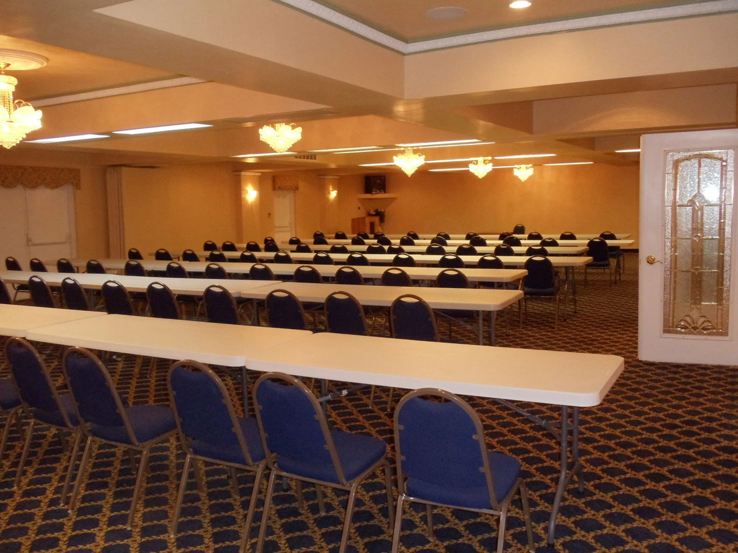 Hotel Morgantown & Conference Center