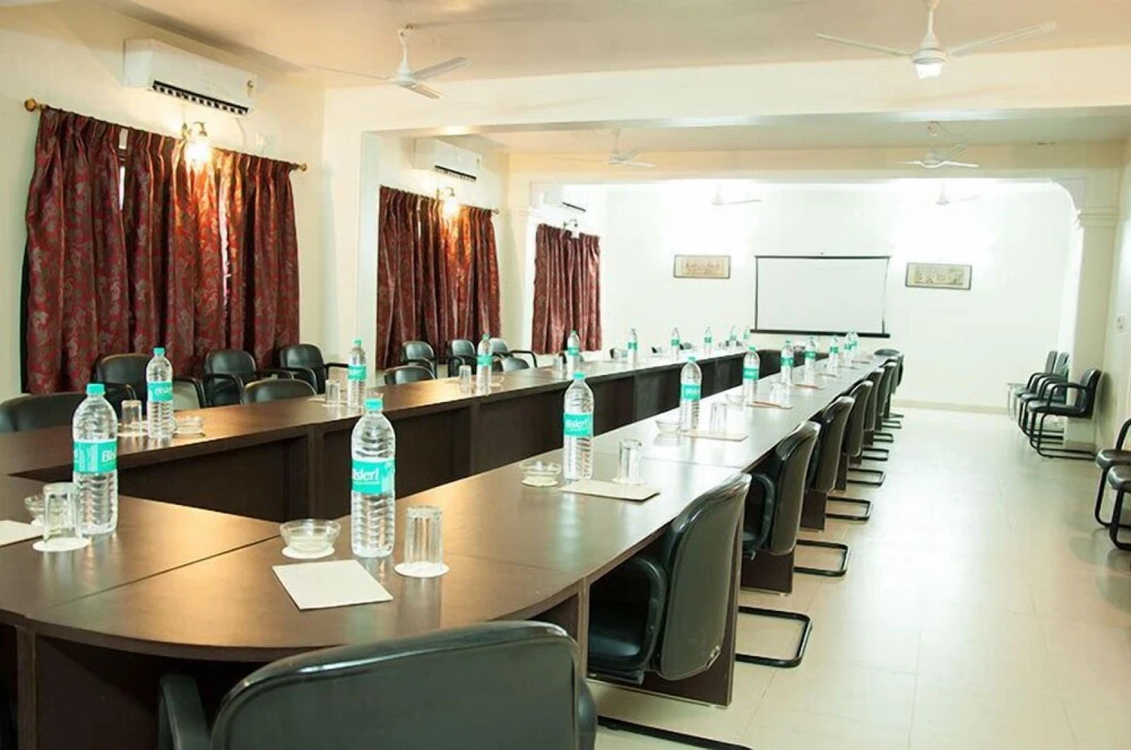 Singrauli Place Heritage Hotel