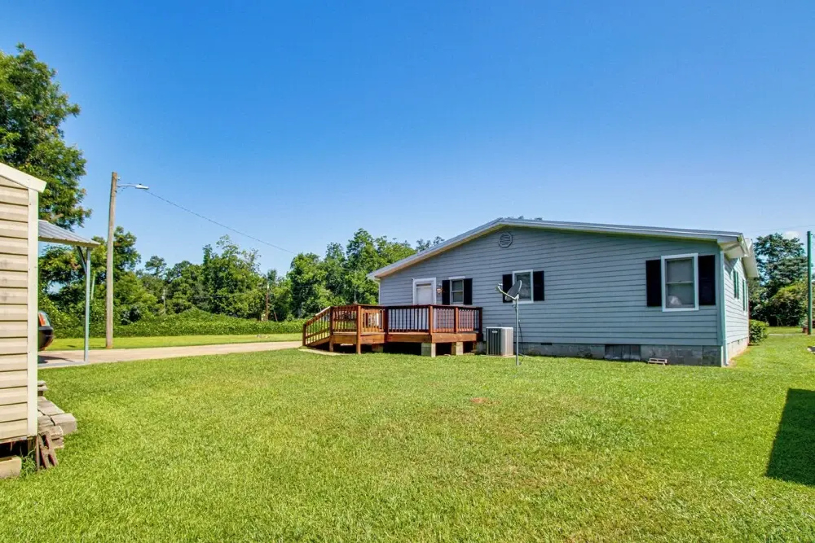 2 Mi to Shops & Eats: Family Home in Donalsonville