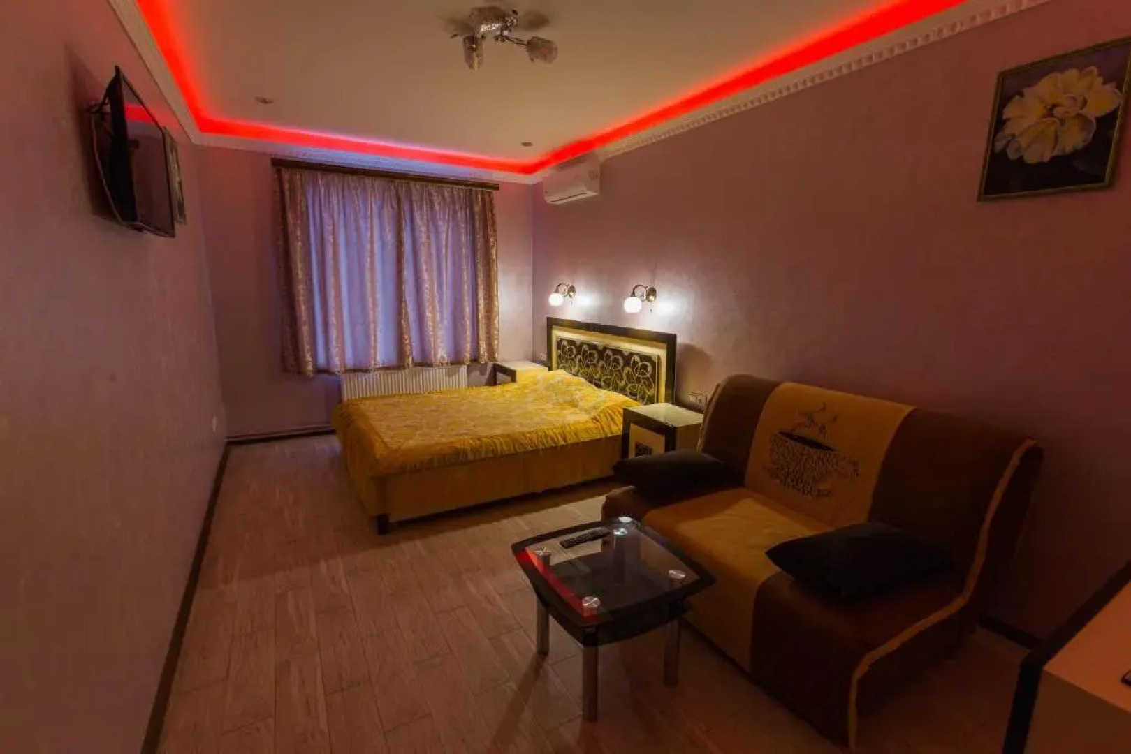 Modern Apartment on Akademika Sakharova 27a