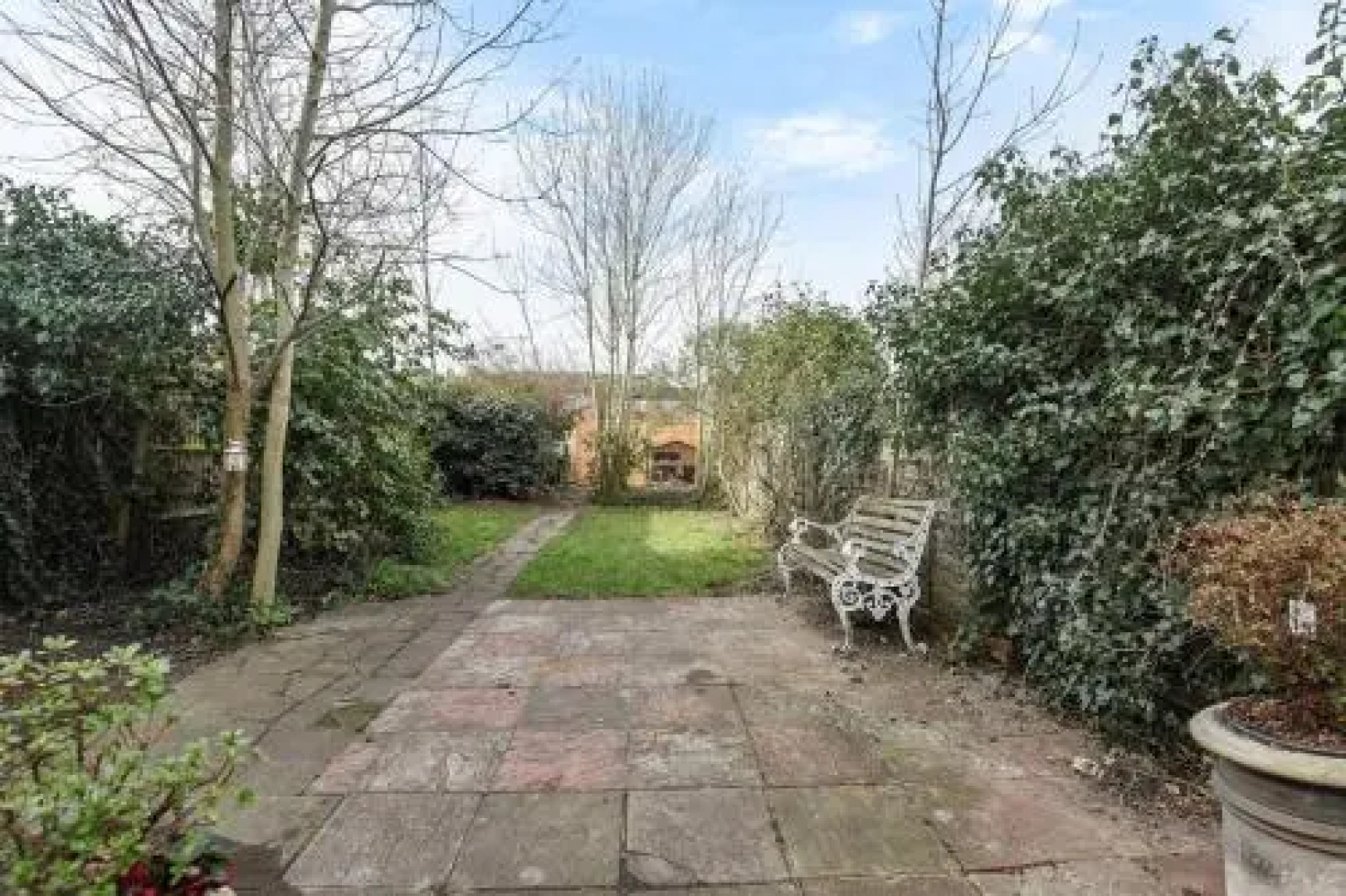 Denham Road #Dr5Bed3