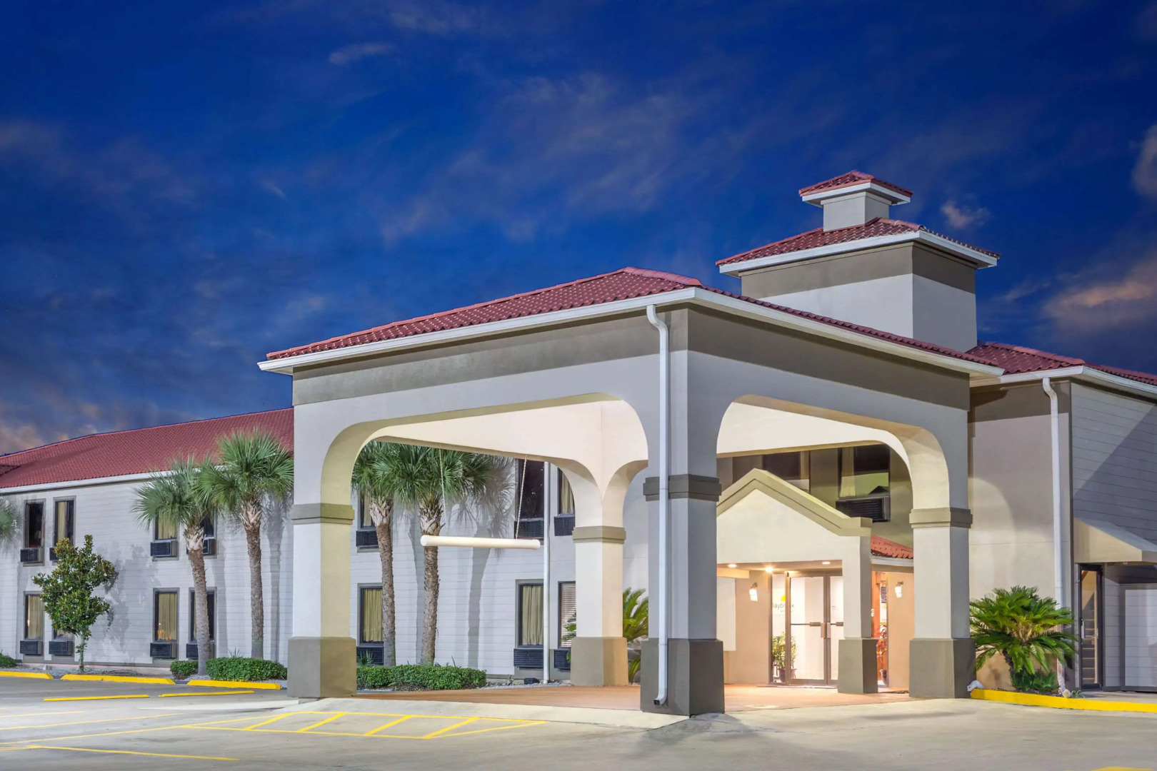 Days Inn by Wyndham Galliano LA