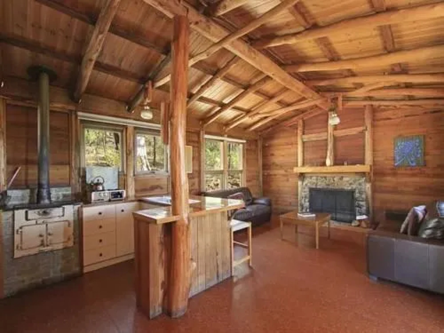 Wombat Valley Wild Country Cabins