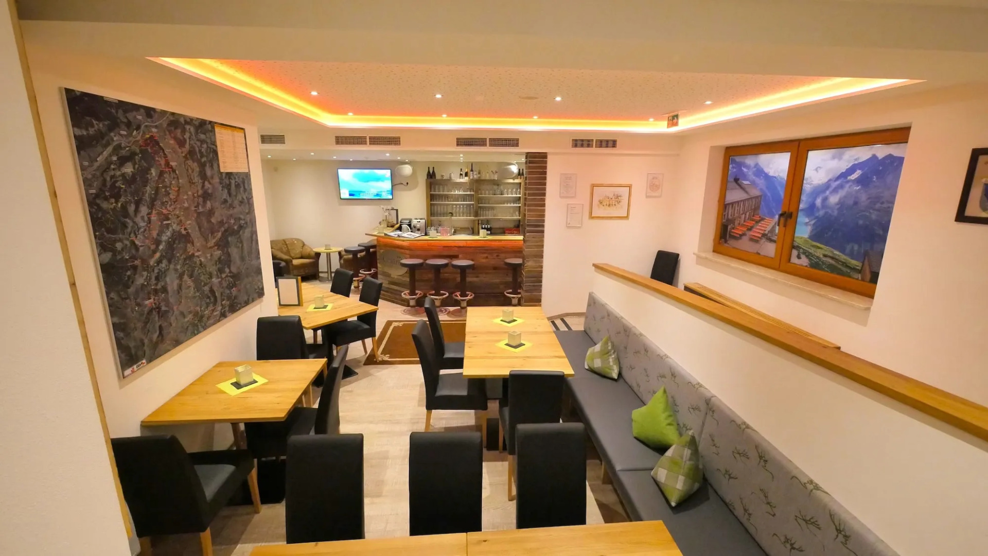 Hotel & Apart Central