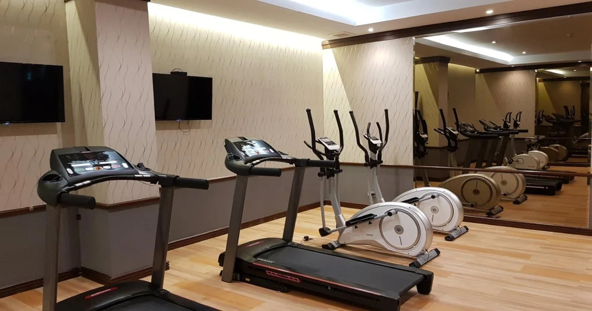 Western Grand Hotel Ratchaburi (SHA Extra Plus)