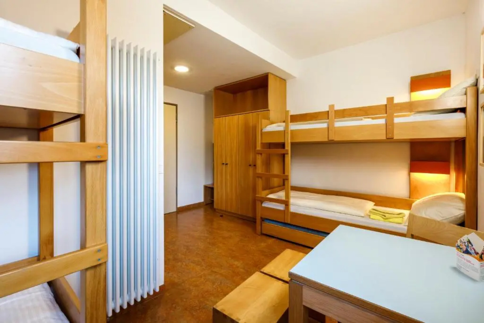DJH Garmisch- Partenkirchen - Hostel