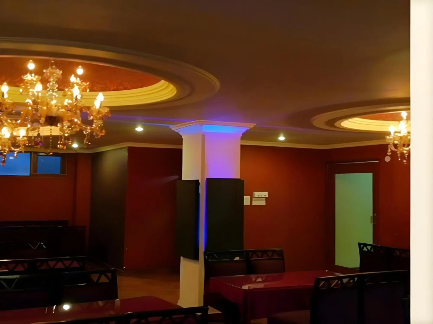 The Regent Palms Hotel