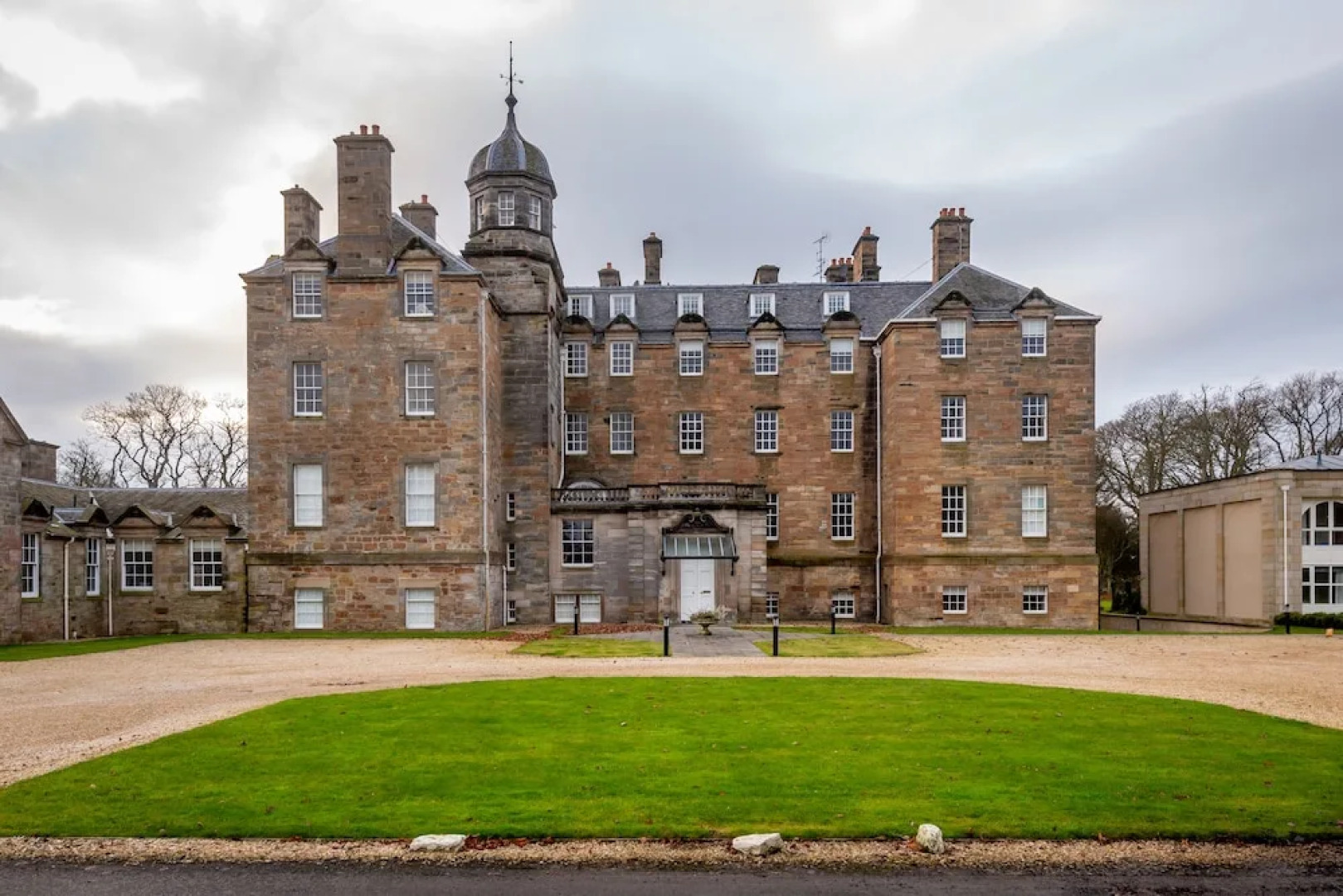 Majestic Apartment in Elie House