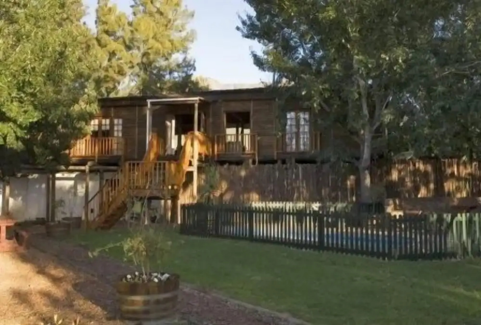 Vindoux Tree House Guest Farm & Spa