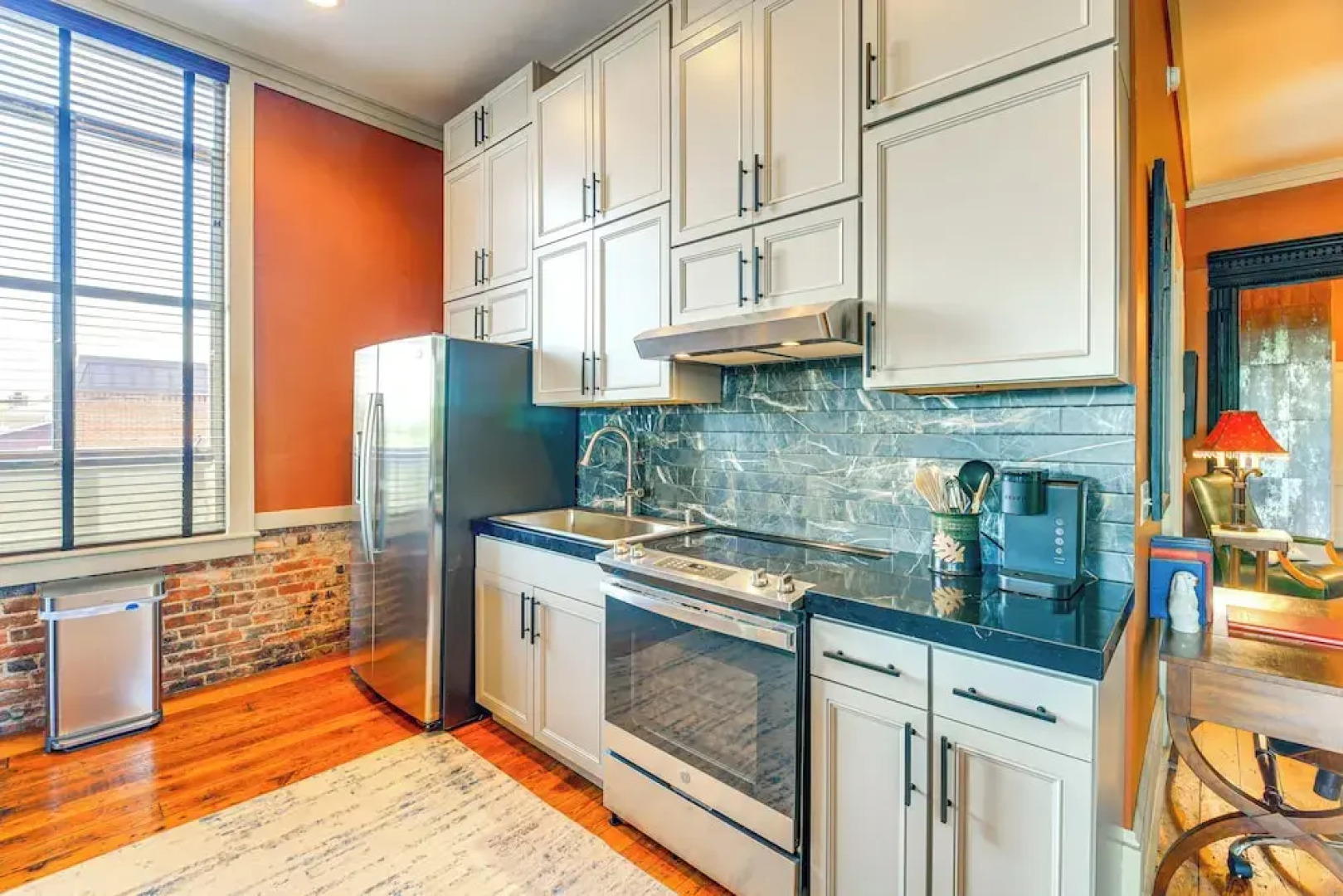 Walkable Wytheville Loft on Main Street!