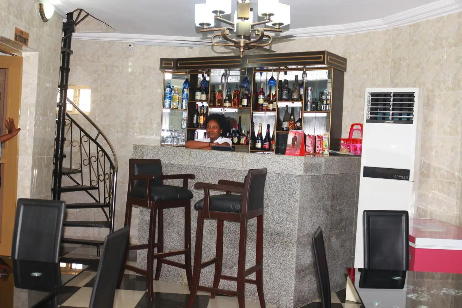 Cute Villa Hotel and Suites