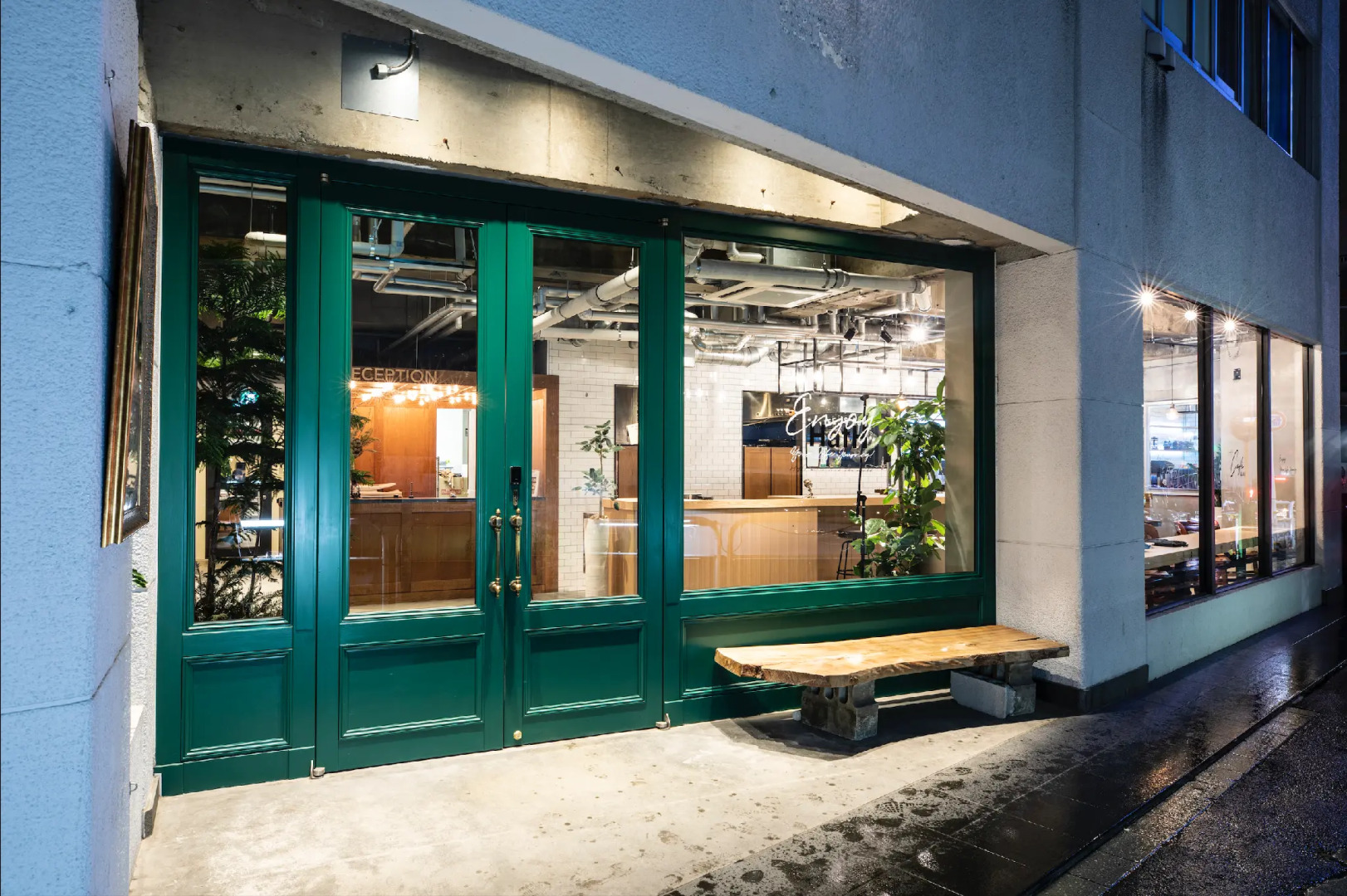 HafH Fukuoka THE LIFE - Hostel