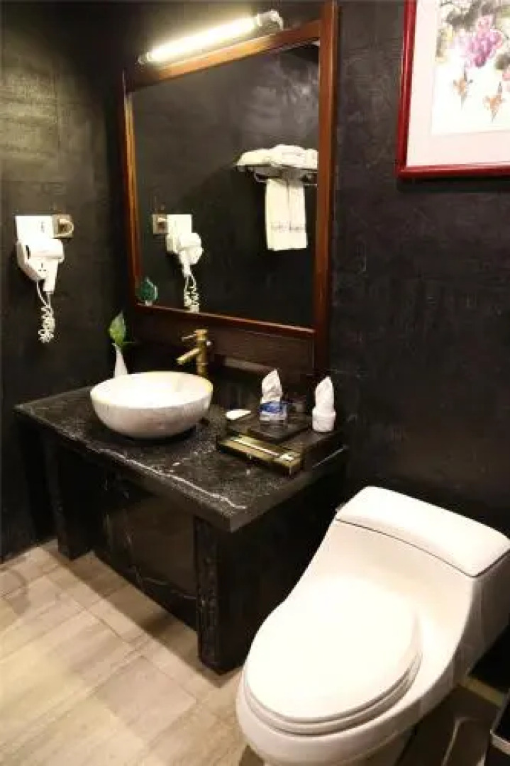 Jiuquwan Hot Spring Holiday Resort