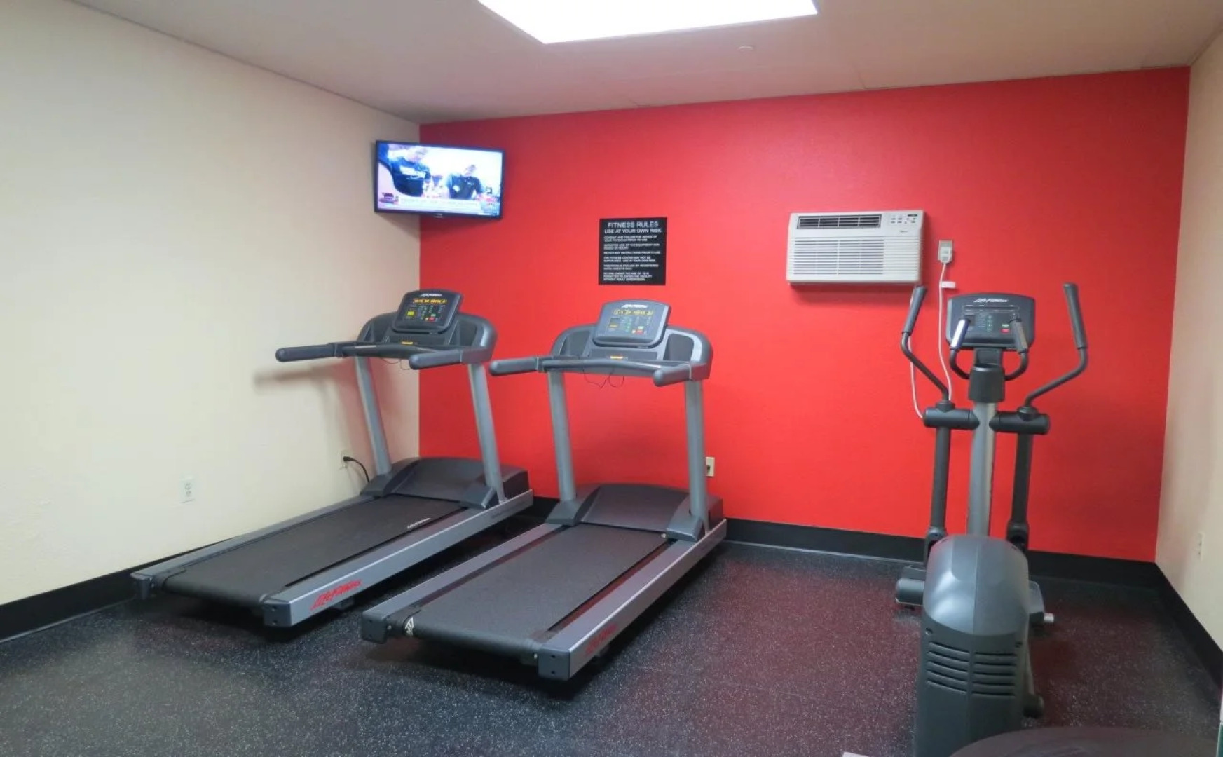 Country Inn & Suites by Radisson, Appleton Airport - Fox River Mall Area