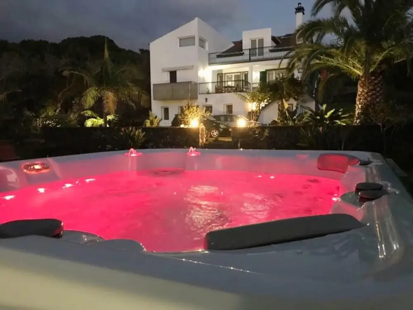 Apartment With one Bedroom in Caloura, With Furnished Terrace and Wifi