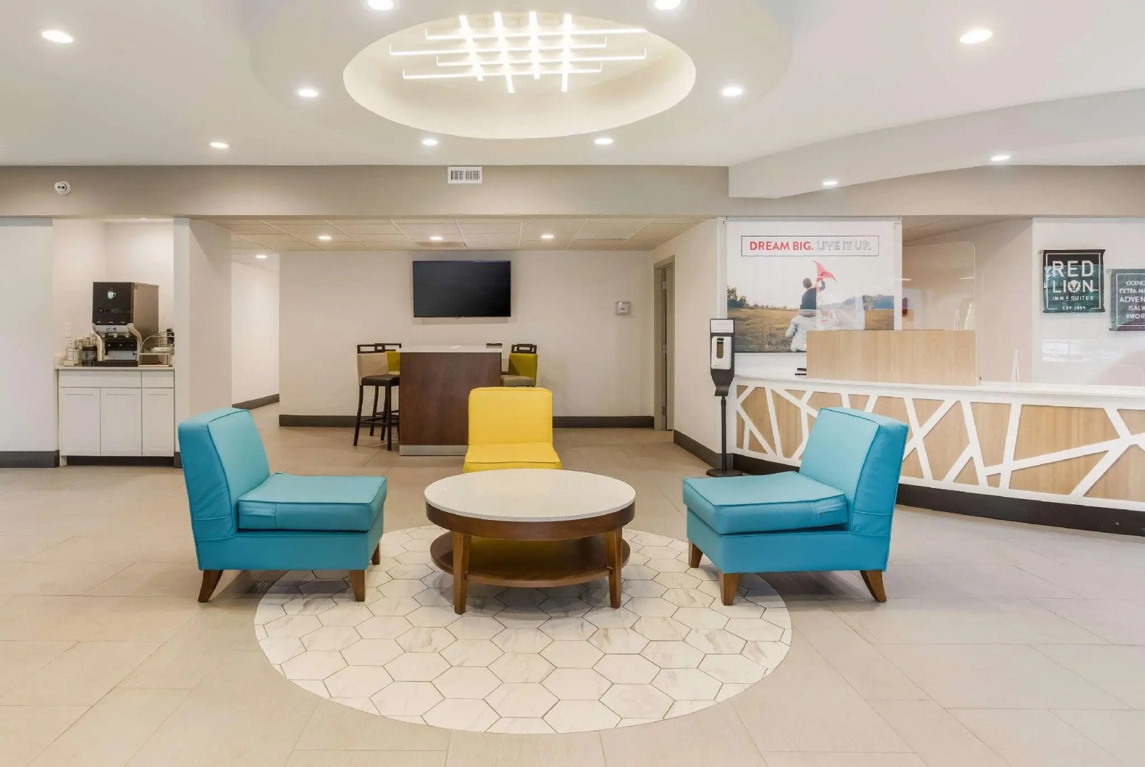 Red Lion Inn & Suites Nashville Airport