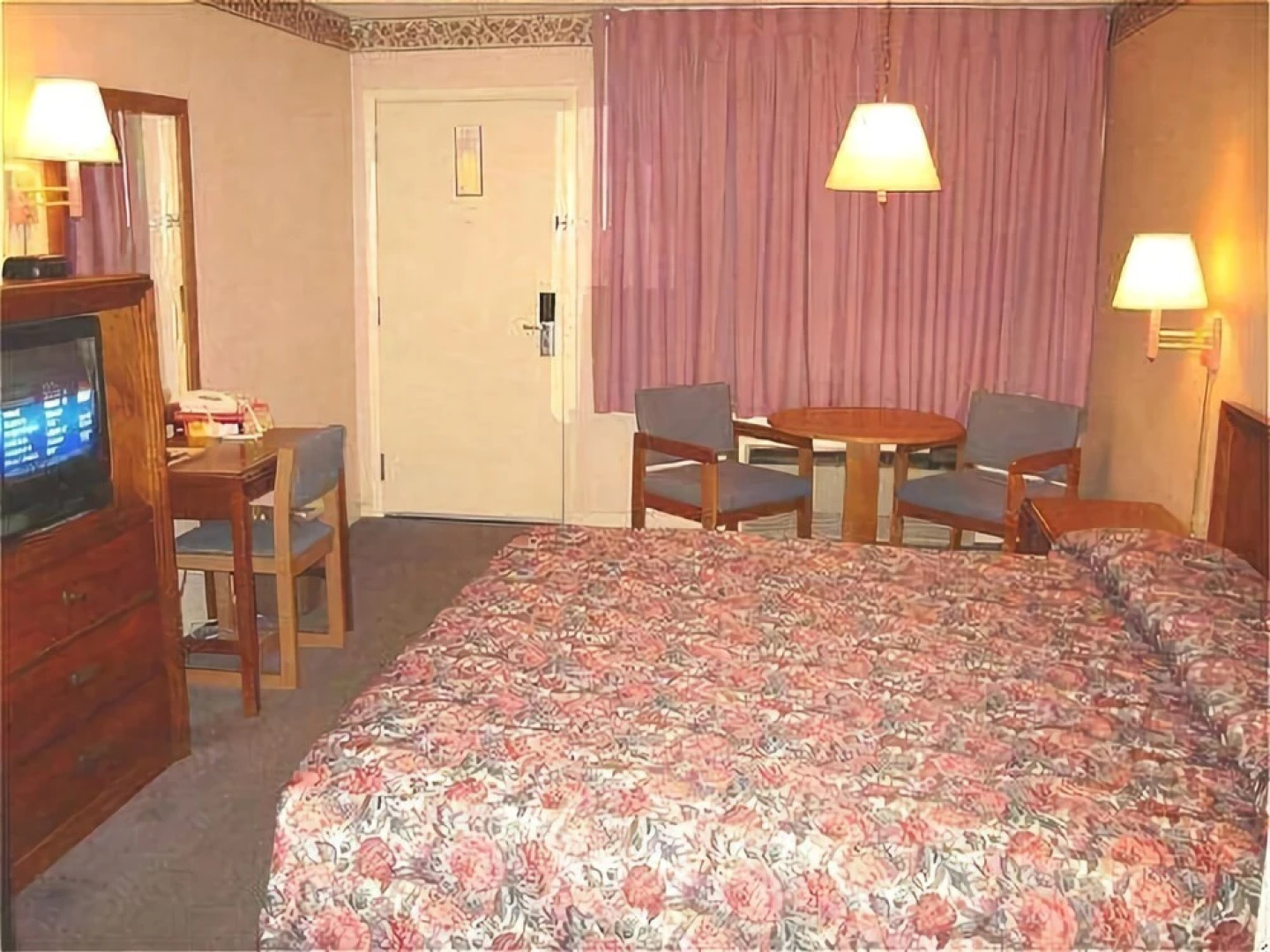 Yorktown Motor Lodge