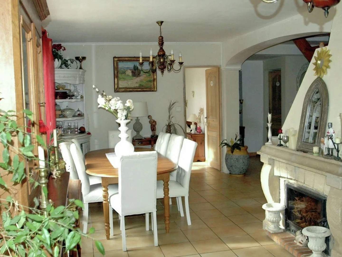 Holiday House With Swimming Pool Near the Beautiful City of Aix-en-provence