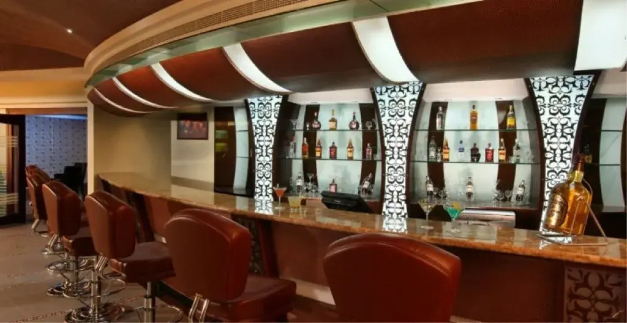 The Royale Gardens Hotel