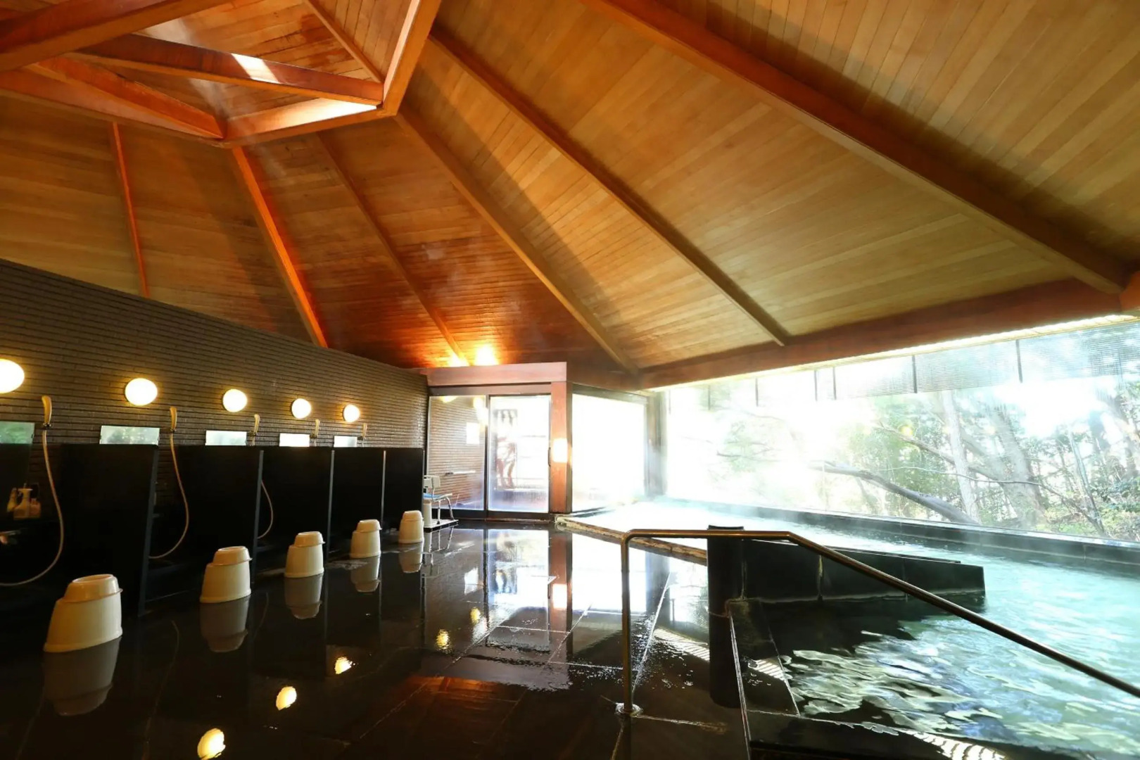 Arima Onsen Motoyu Kosenkaku