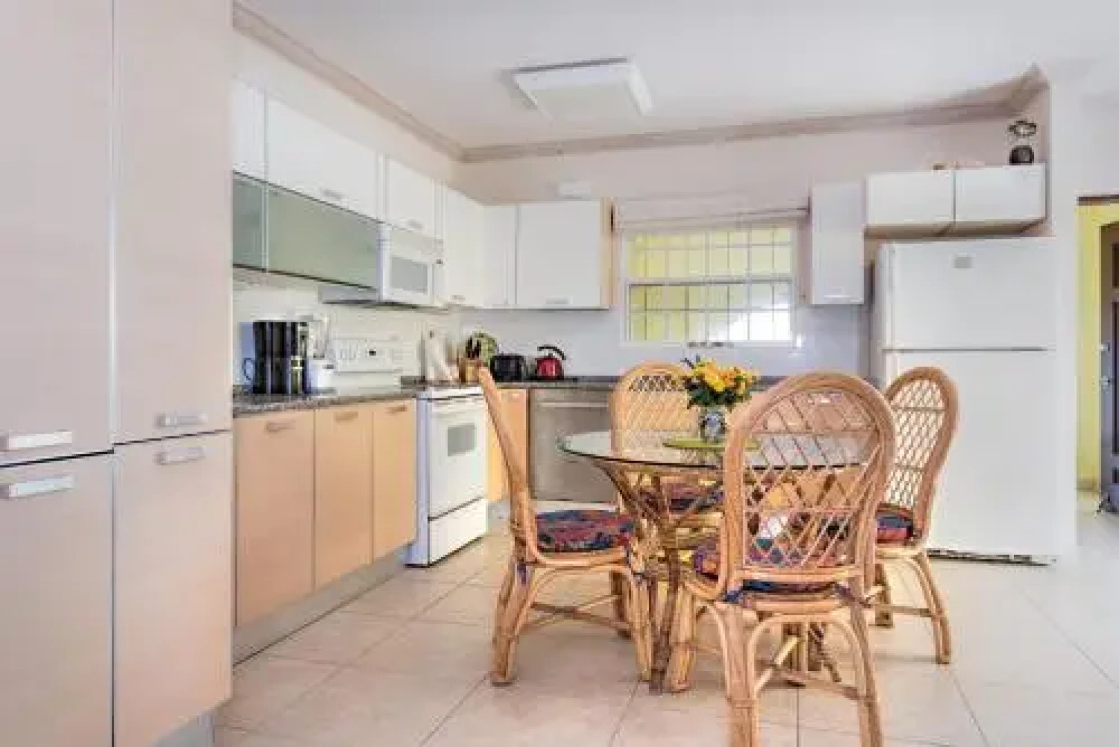 Coral Sands And Carib Edge