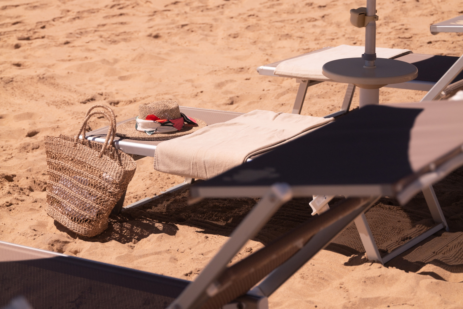 Luna Minoica Suites and Apartments