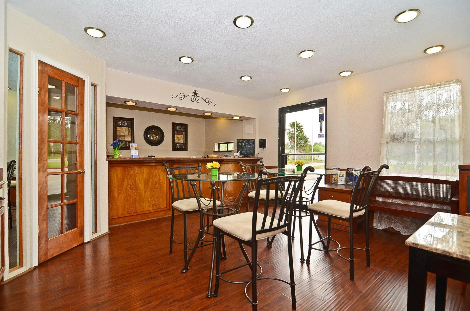 Americas Best Value Inn Refugio