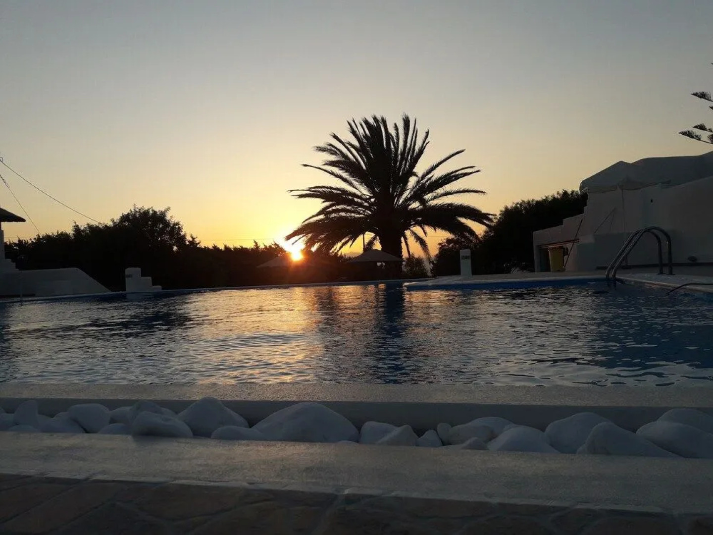 Faros Villa small hotel & restaurant