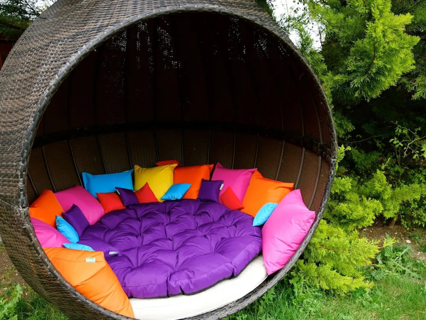 Deluxe 4/5 Bed Hot Tub Cinema Room 15