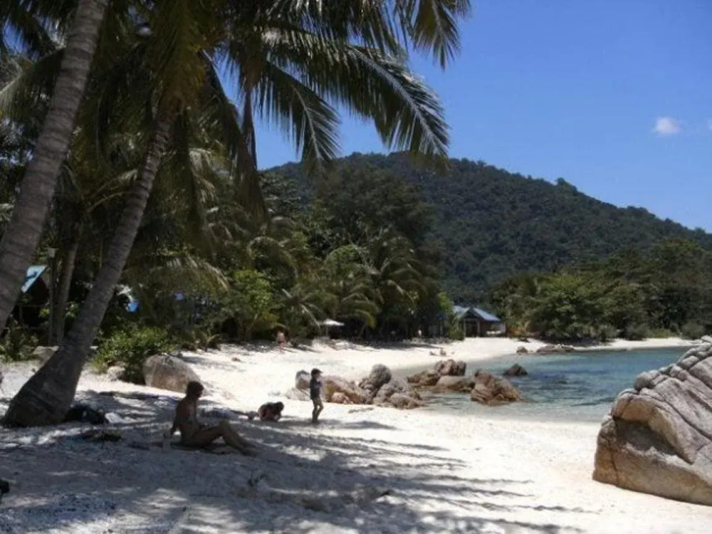 Coral View Island Resort