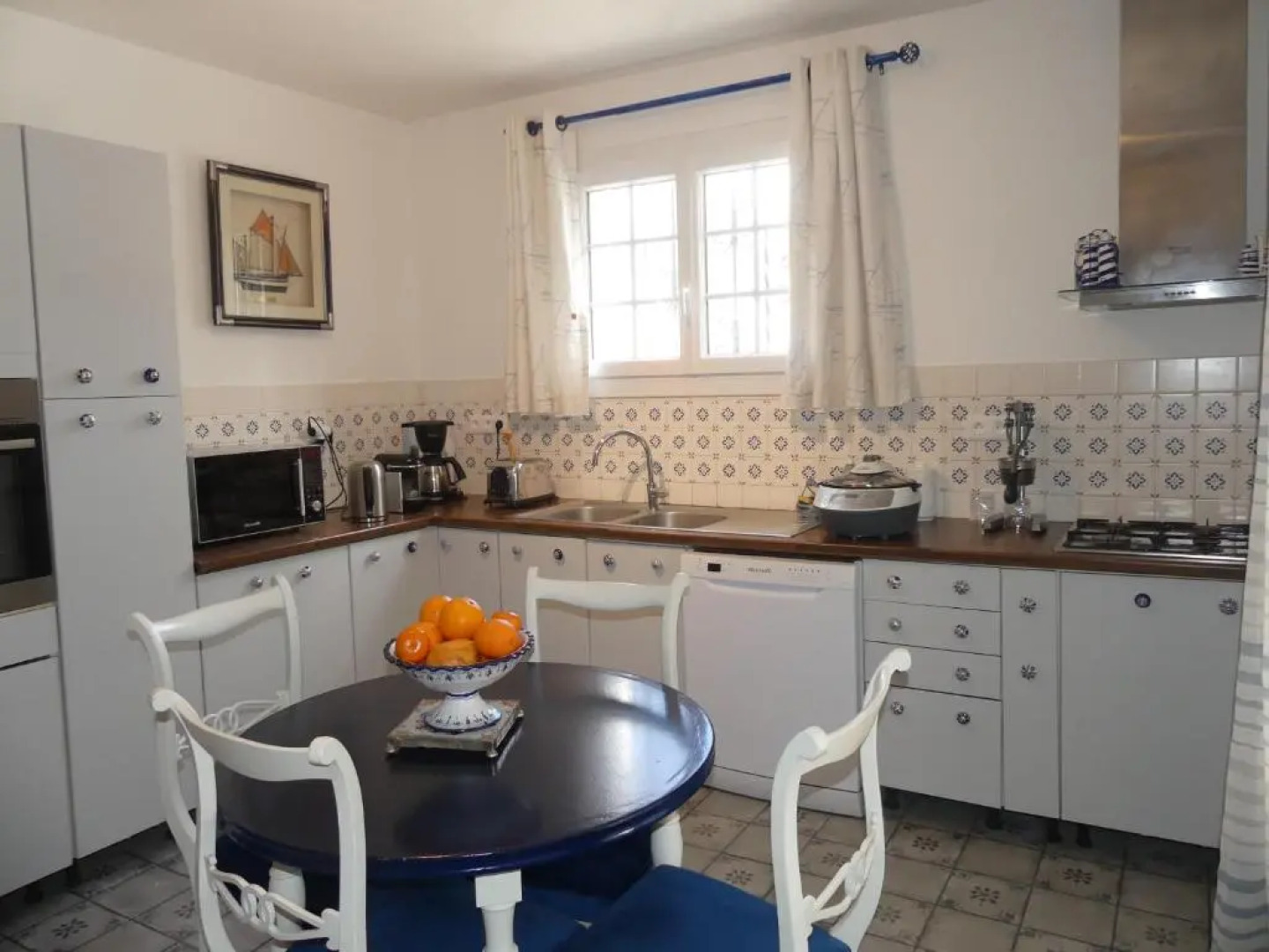 Toki Eder chez Marisol, piscine chauffée, décoration soignée et océan à 15 minutes entre Bayonne et Hossegor