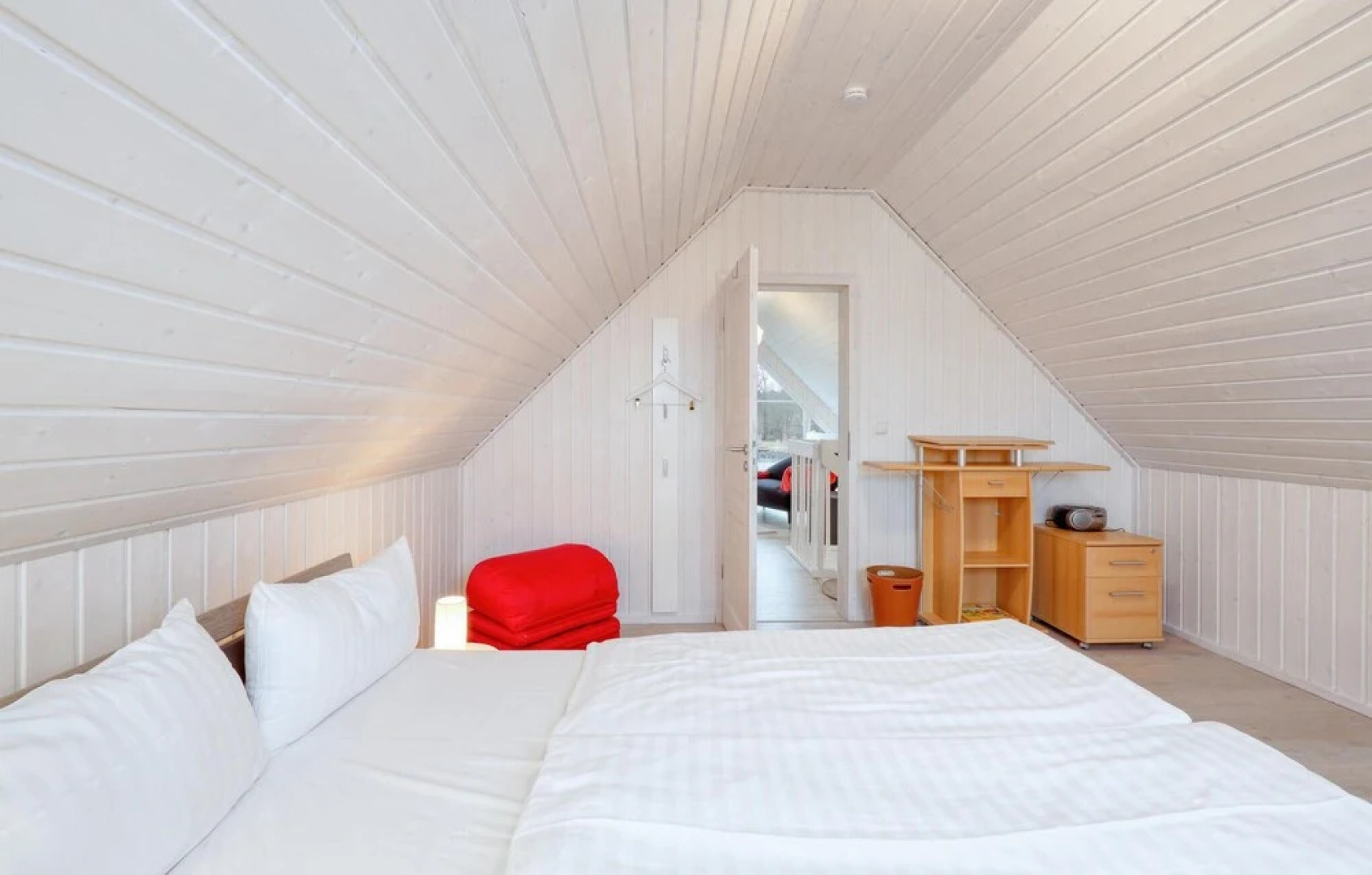 Stunning Home in Zerpenschleuse With 2 Bedrooms and Wifi