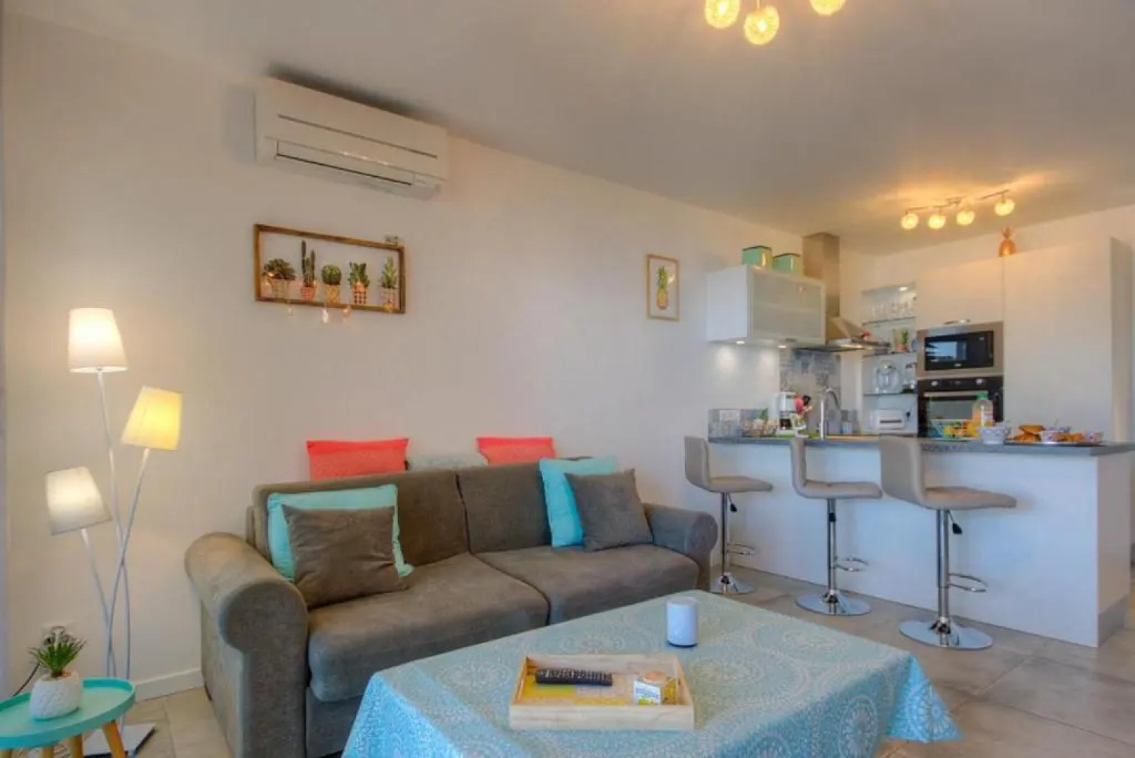 Appt vue mer Baie Ajaccio PietroBeach à 25m d'une crique magnifique