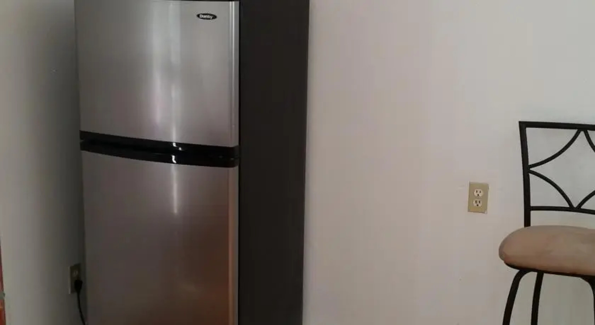 Guest house Frances Ave