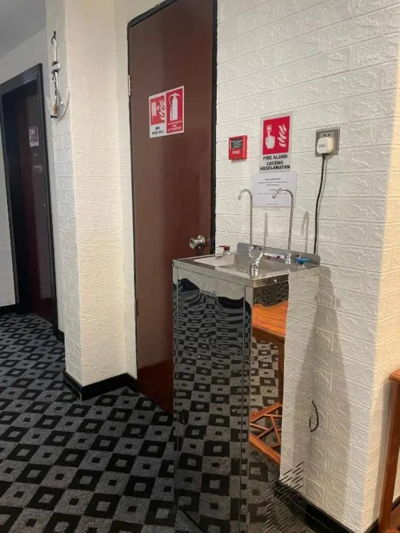 New World Express Motel