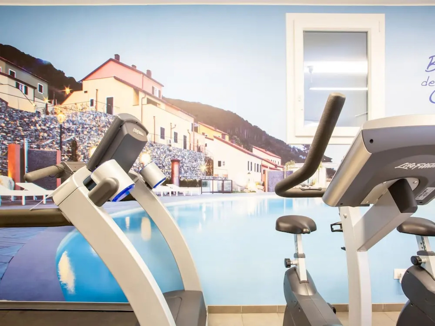 Boutique Holiday Home in Magliolo With Swimming Pool