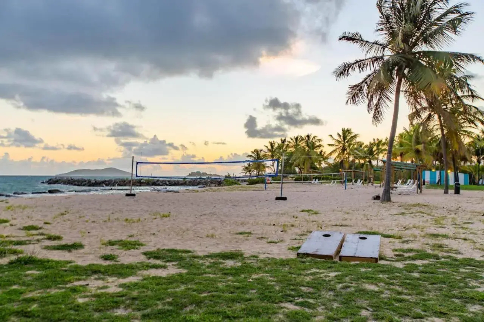 Tamarind Reef Resort Spa & Marina