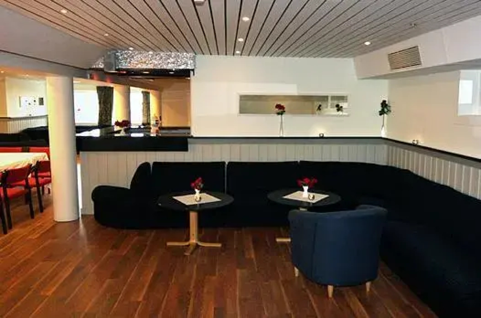 Strandebarm Fjordhotel