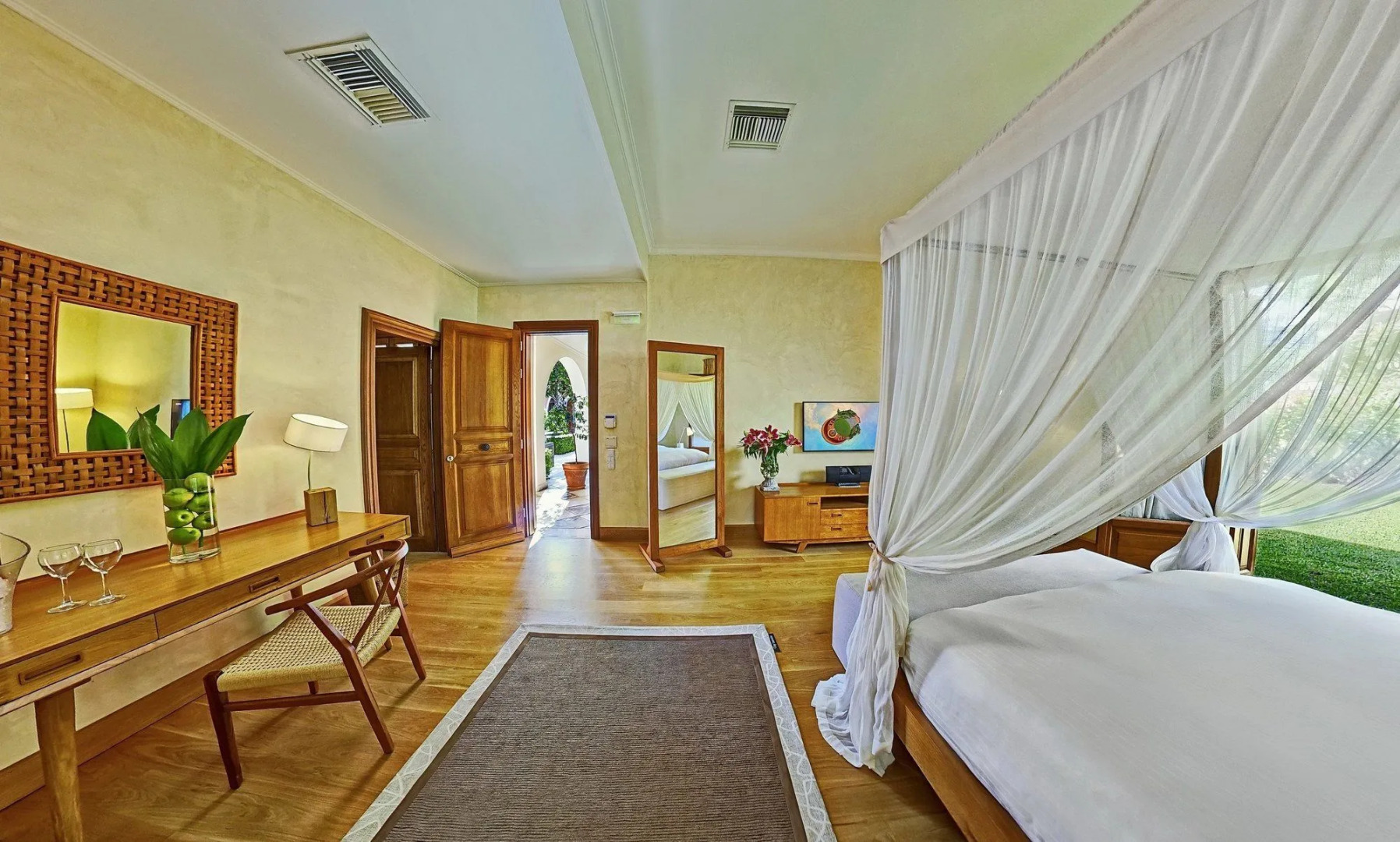 Villa Veneziano – Suites & Villa.