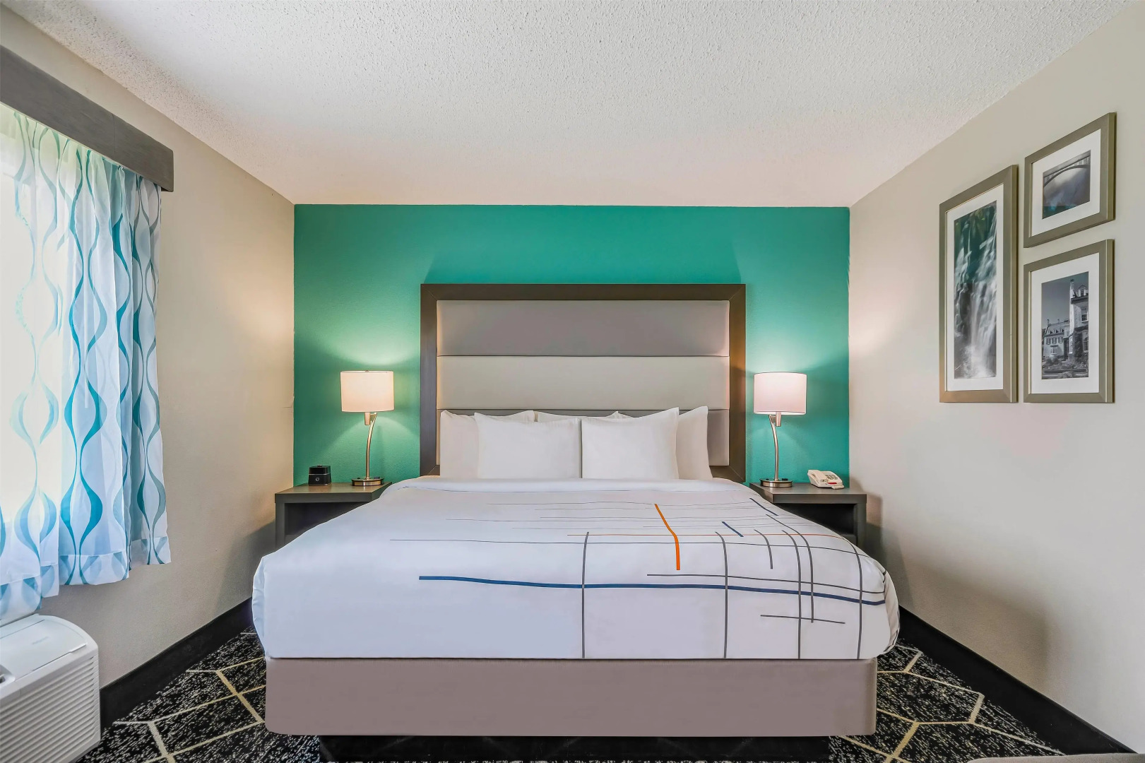 La Quinta Inn & Suites by Wyndham Batavia