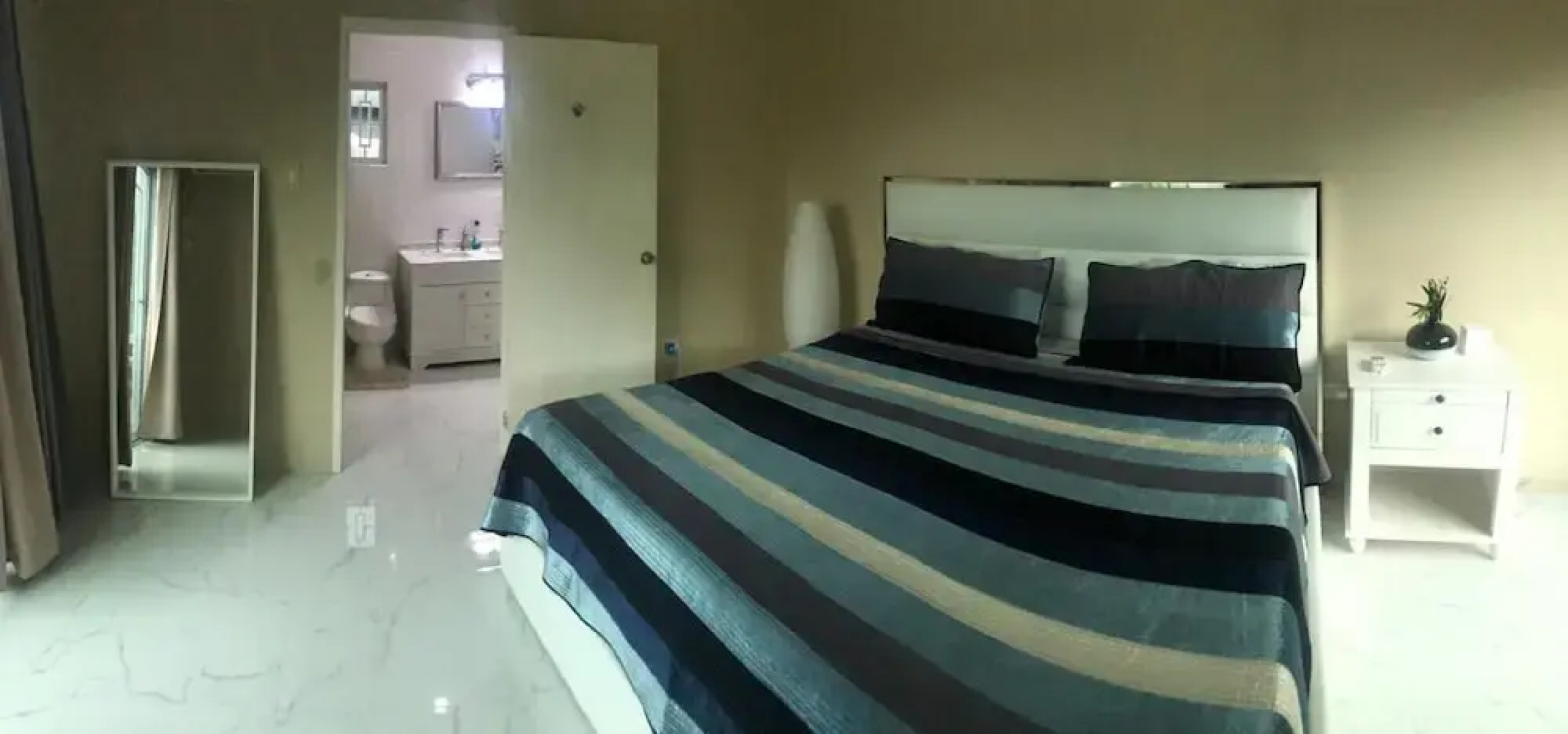 Tryall Gardens Escape