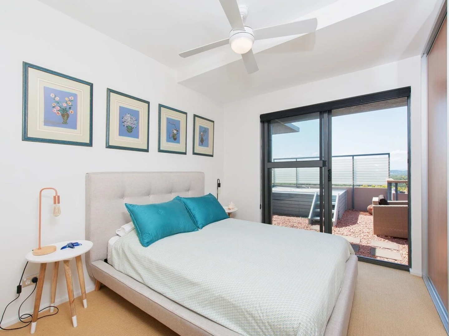 One Mile Ridge, 23/26 One Mile Close